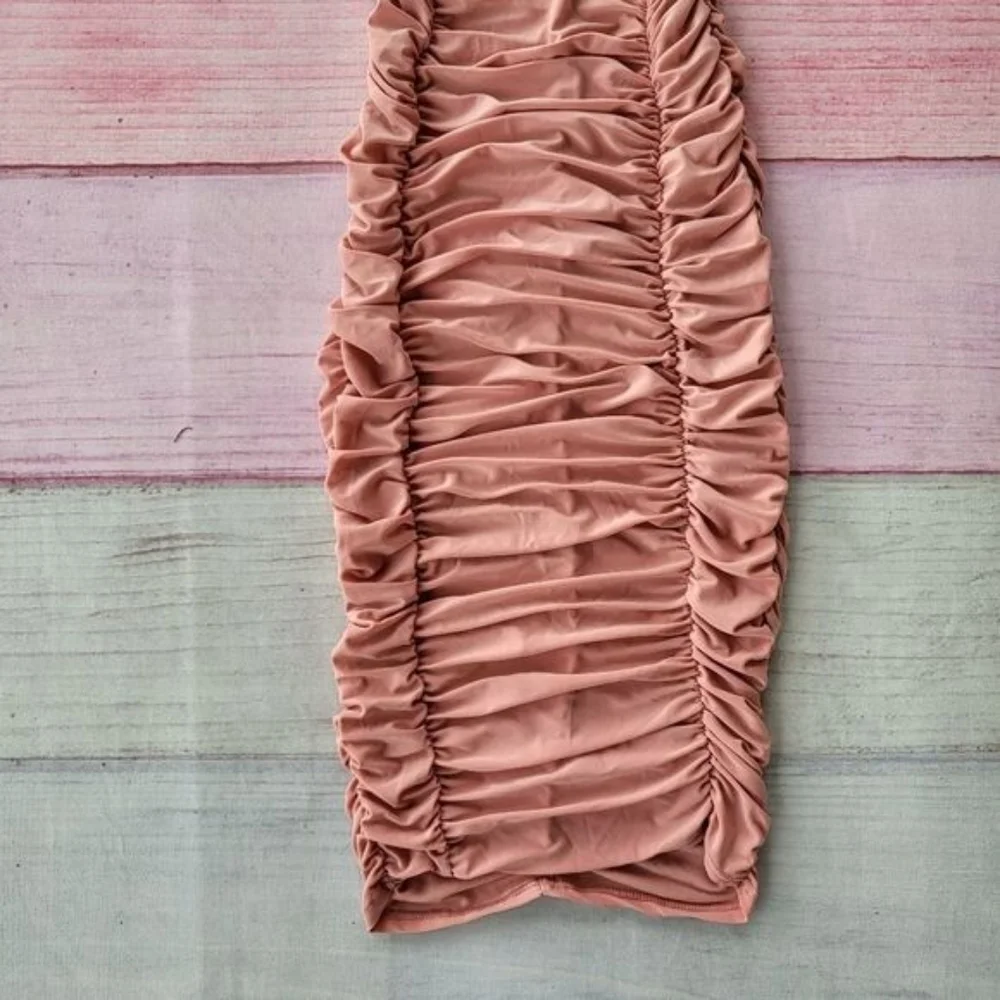 NWT Club L London Pink Sentimental Bodycon Ruched Midi‎ Dress Size 4 Date Night